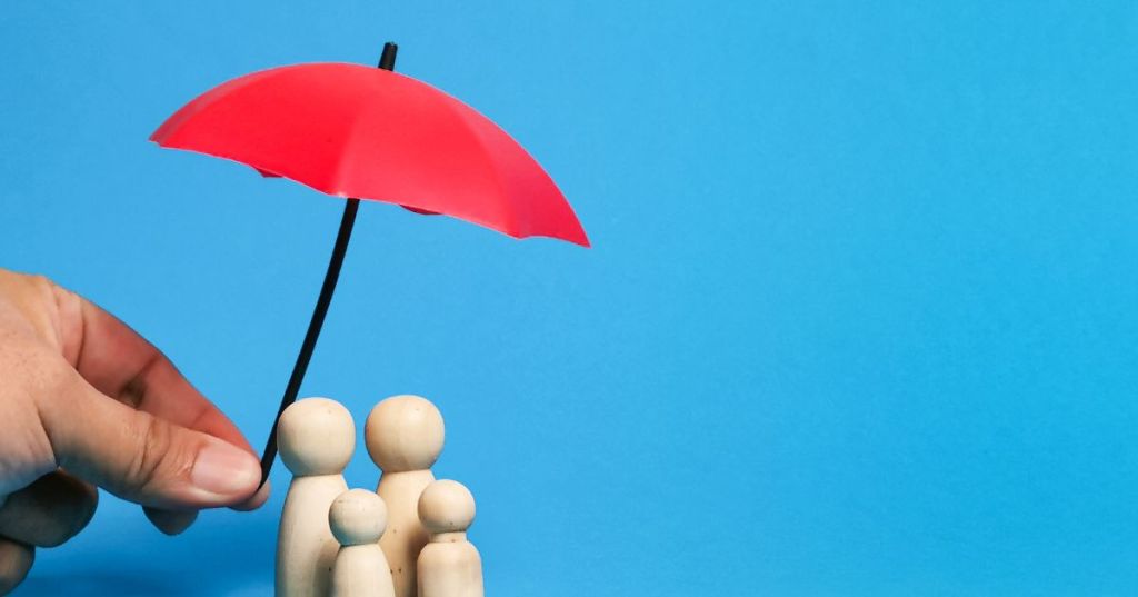 India's plan for universal health insurance by 2047